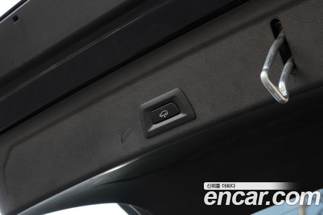 BMW X6 (G06) xDrive40i M Sport 2023 — фото 14