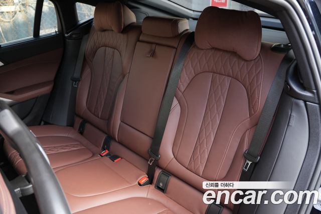 BMW X6 (G06) xDrive40i M Sport 2023 — фото 15