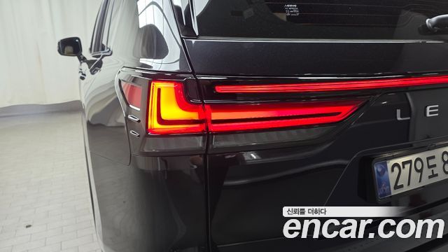Lexus LX (IV) 700h Luxury 2025 — фото 23