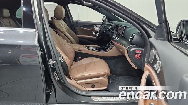 Mercedes-Benz E-Class (W213) E250 Avantgarde 2023 — фото 11