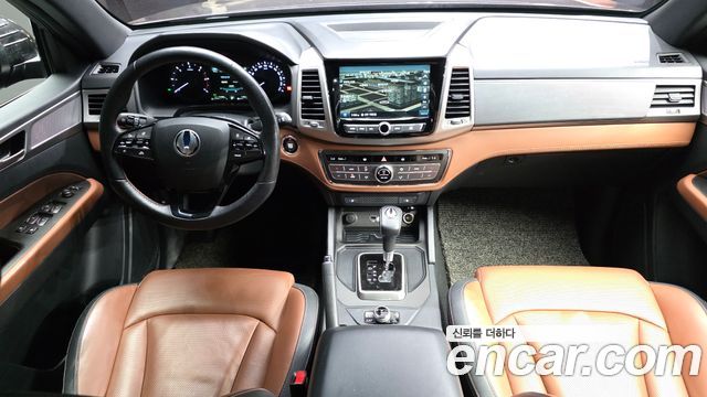 KG Mobility (SsangYong) Rexton Sports Khan Diesel 2.2 4WD Professional S (5-Link) 2019 — фото 7