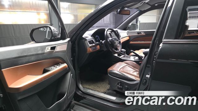 KG Mobility (SsangYong) Rexton Sports Khan Diesel 2.2 4WD Professional S (5-Link) 2019 — фото 10