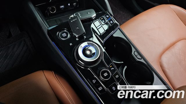 Kia Sportage (V) Gasoline 1.6 Turbo 2WD Signature Gravity 2022 — фото 9