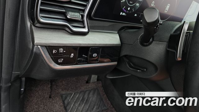Kia Sportage (V) Gasoline 1.6 Turbo 2WD Signature Gravity 2022 — фото 19