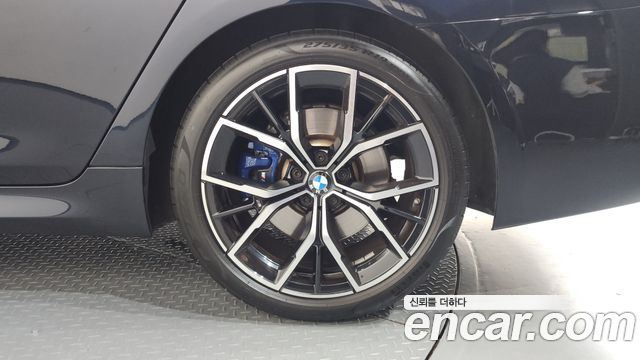 BMW 5 Series (G30) 530i M Sport Package 2022 — фото 27