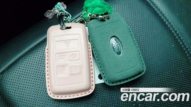 Land Rover Range Rover Evoque (II) P250 SE 2021 — фото 17
