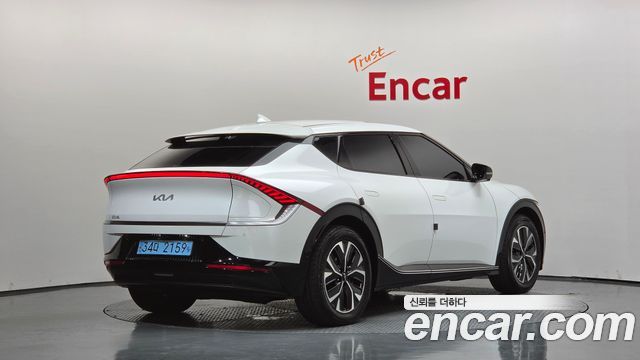 Kia EV6 Long Range Earth 2023 — фото 2
