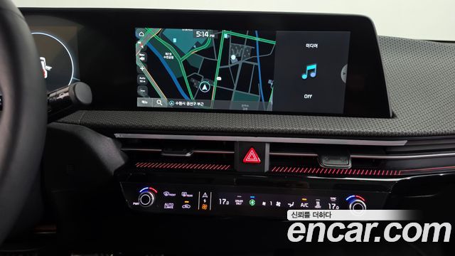 Kia EV6 Long Range Earth 2023 — фото 13