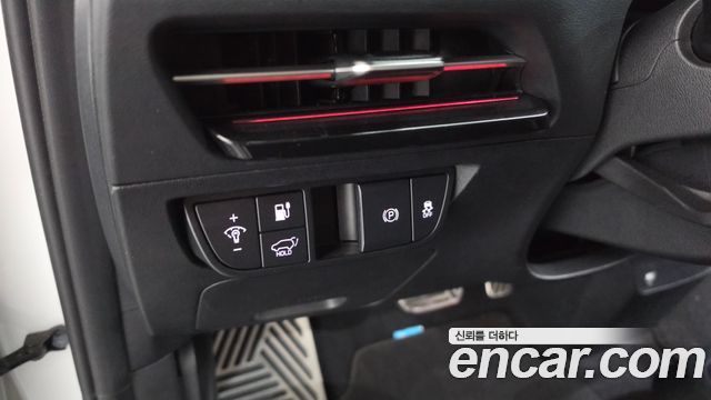 Kia EV6 Long Range Earth 2023 — фото 20