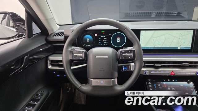 Hyundai Grandeur (GN7) 2,5 Gasoline 2WD Premium 2023 — фото 12