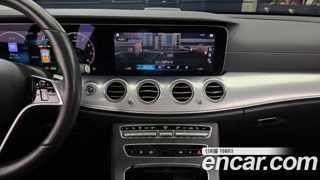 Mercedes-Benz E-Class (W213) E350 4MATIC Avantgarde 2021 — фото 18