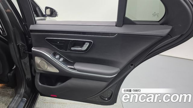 Mercedes-Benz S-Class (W223) S350 d 2021 — фото 25