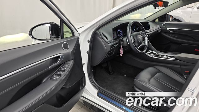 Hyundai Sonata (DN8) 2.0 Premium Plus 2022 — фото 10
