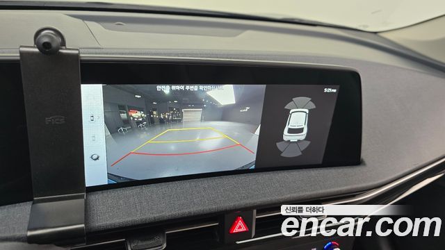 Kia EV6 Standard Air 2023 — фото 14