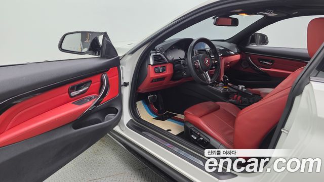 BMW 4 Series (F32) 420i M Sport Coupe 2020 — фото 10