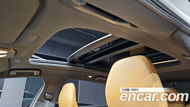 Volvo S90 T8 AWD Ultra Bright 2025 — фото 16