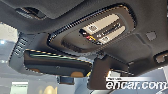 Volvo S90 T8 AWD Ultra Bright 2025 — фото 28
