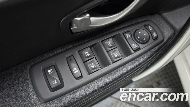 Renault Korea SM5 Platinum Diesel D Special 2014 — фото 18