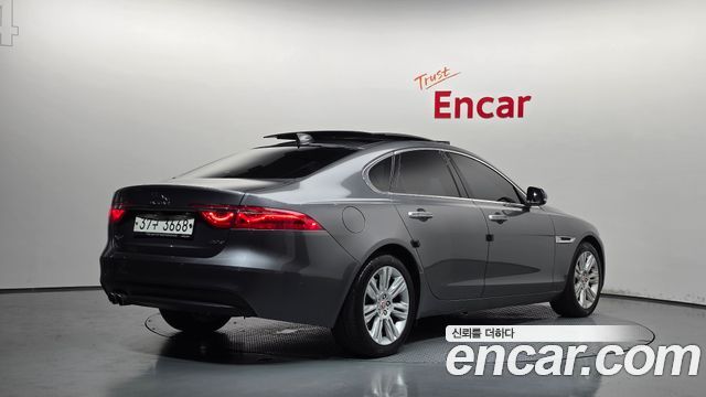 Jaguar XF (X260) 20d Portfolio 2017 — фото 2