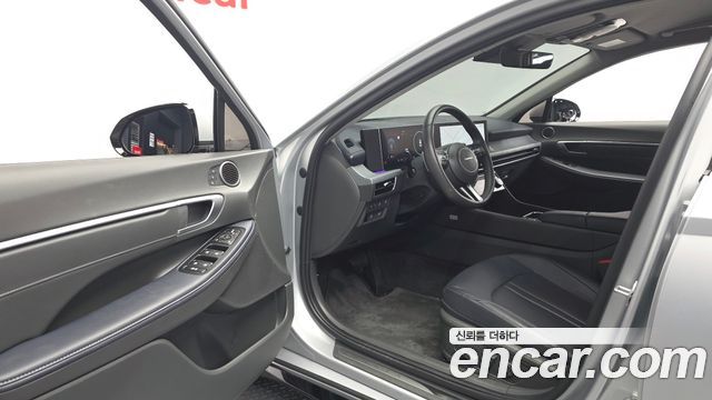 Hyundai Sonata The Edge (DN8) 2.0 Exclusive 2025 — фото 10