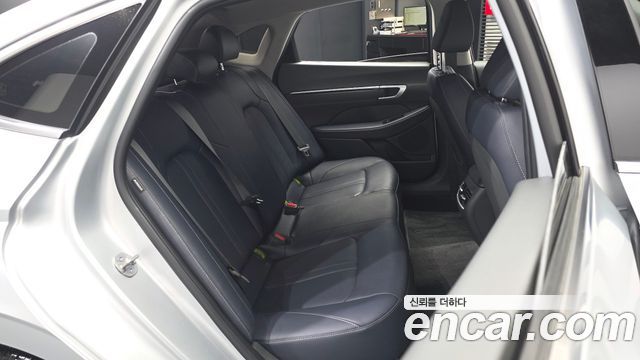 Hyundai Sonata The Edge (DN8) 2.0 Exclusive 2025 — фото 12