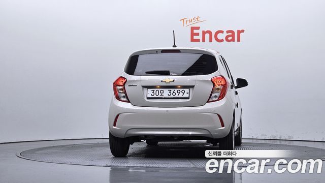 Chevrolet Spark LT 2019 — фото 4
