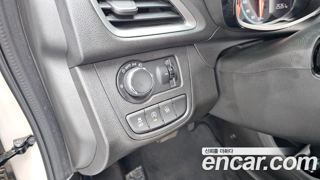Chevrolet Spark LT 2019 — фото 19