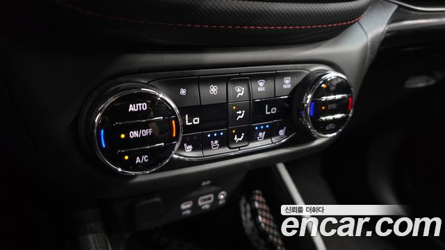 Chevrolet Trailblazer 1.3 Turbo 4WD RS 2021 — фото 31
