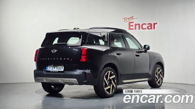 MINI Cooper S Countryman (III) ALL4 Favoured 2026 — фото 2
