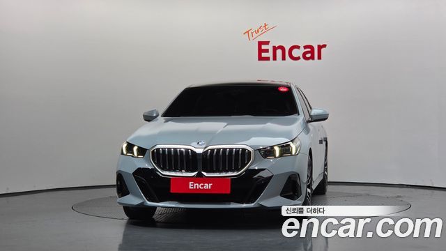 BMW 5 Series (G60) 530i xDrive M Sport 2025 — фото 3