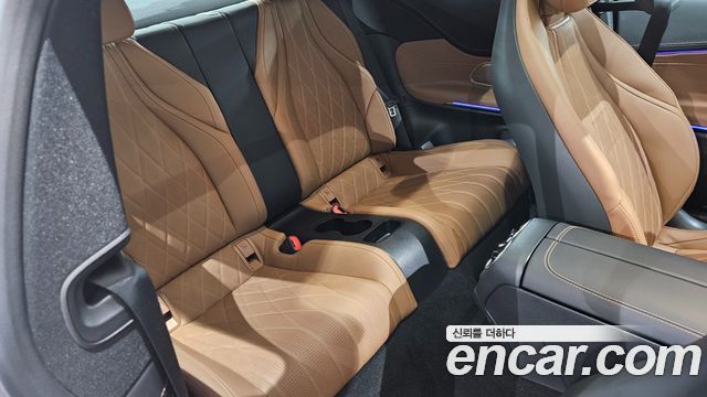 Mercedes-Benz CLE-Class (C236) CLE450 4MATIC Coupe 2025 — фото 10