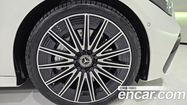 Mercedes-Benz CLE-Class (C236) CLE450 4MATIC Coupe 2025 — фото 15