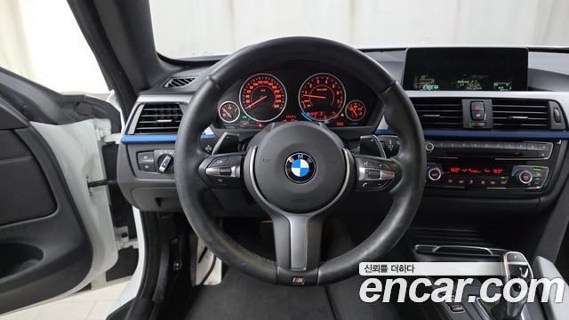BMW 4 Series (F32) 428i M Sport Convertible 2016 — фото 17