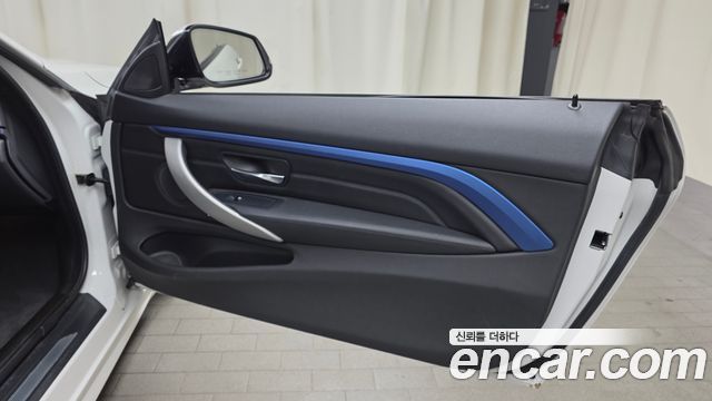 BMW 4 Series (F32) 428i M Sport Convertible 2016 — фото 27