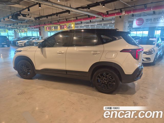 Kia Seltos Gasoline 2.0 2WD Gravity 2023 — фото 4