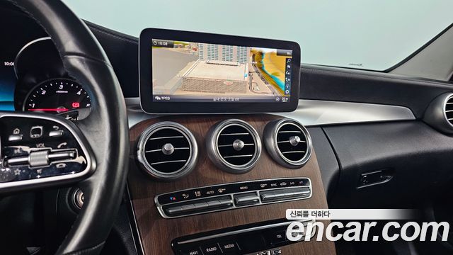 Mercedes-Benz C-Class (W205) C220 d 4MATIC Exclusive 2019 — фото 13