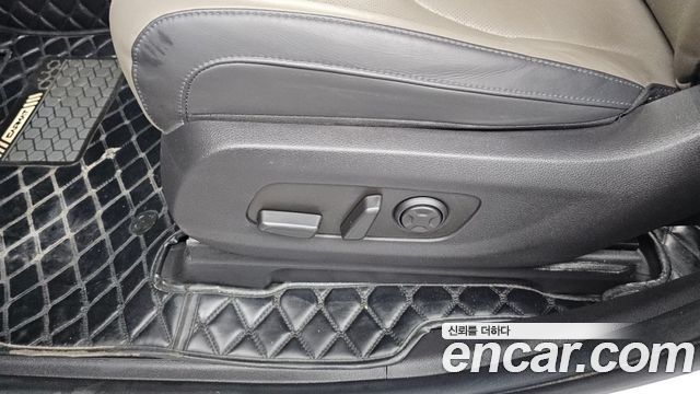 Kia Carnival (IV) HEV 9seater Nobless 2024 — фото 36