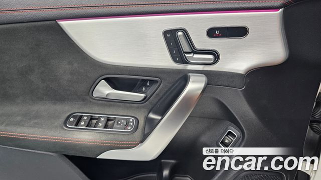 Mercedes-Benz CLA-Class (C118) CLA250 4MATIC 2021 — фото 19