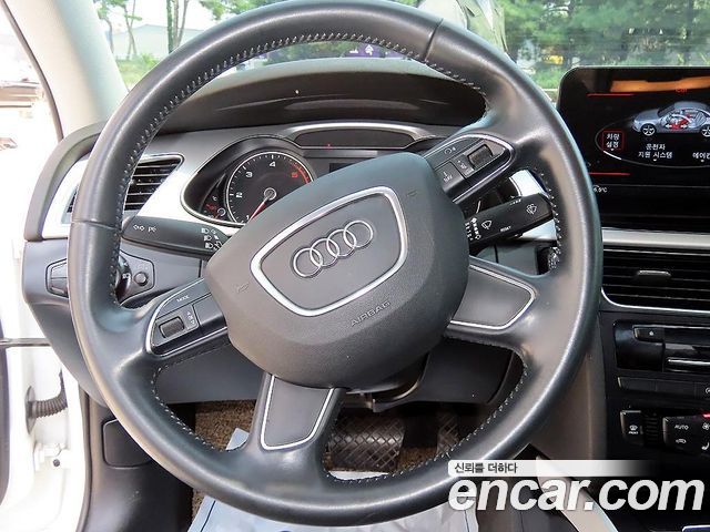 Audi A4 30 TDI B8 2015 — фото 8