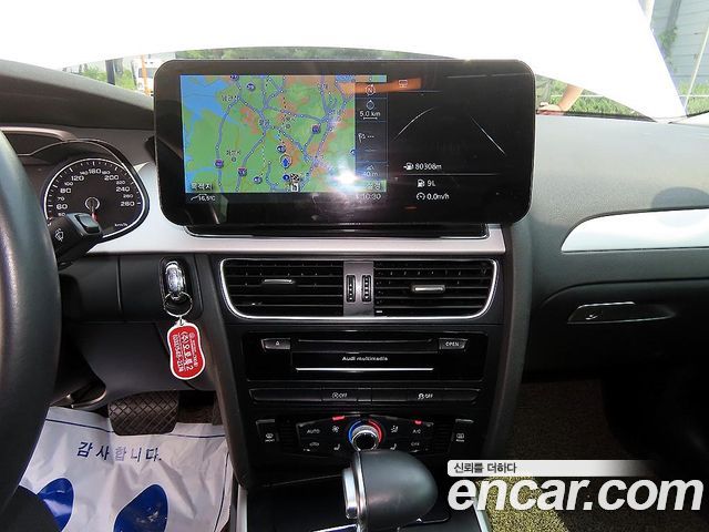 Audi A4 30 TDI B8 2015 — фото 16