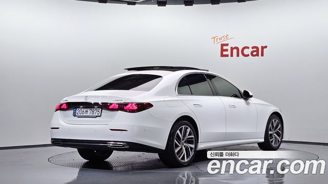Mercedes-Benz E-Class (W214) E220d 4MATIC Exclusive 2024 — фото 2