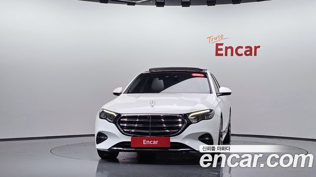 Mercedes-Benz E-Class (W214) E220d 4MATIC Exclusive 2024 — фото 3