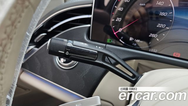 Mercedes-Benz E-Class (W214) E220d 4MATIC Exclusive 2024 — фото 18