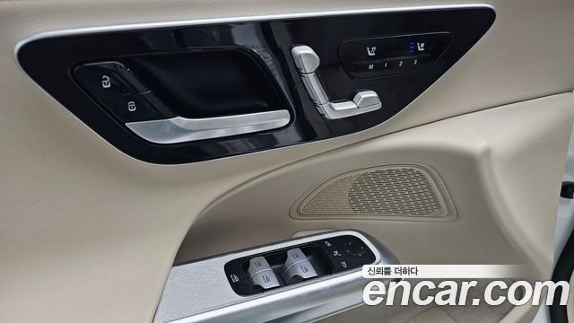 Mercedes-Benz E-Class (W214) E220d 4MATIC Exclusive 2024 — фото 30