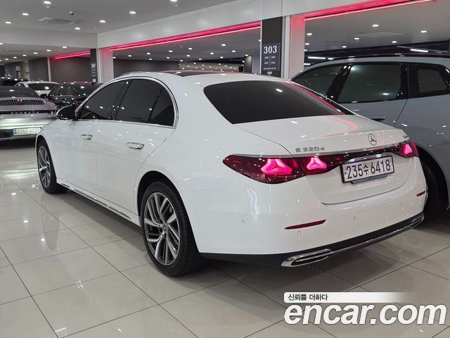 Mercedes-Benz E-Class (W214) E220d 4MATIC Exclusive 2024 — фото 2