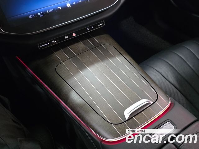 Mercedes-Benz E-Class (W214) E300 4MATIC Exclusive 2024 — фото 9