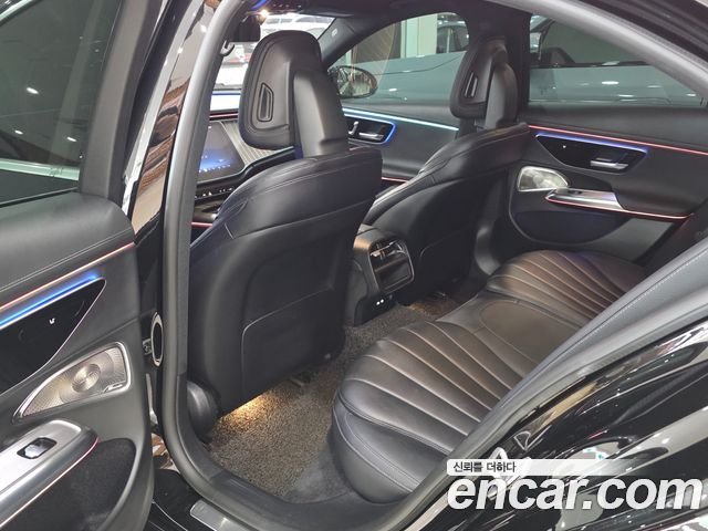 Mercedes-Benz E-Class (W214) E300 4MATIC Exclusive 2024 — фото 16