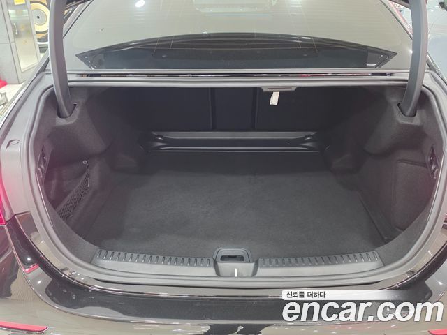Mercedes-Benz E-Class (W214) E300 4MATIC Exclusive 2024 — фото 20