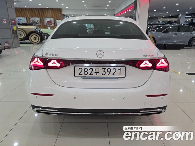 Mercedes-Benz E-Class (W214) E450 4MATIC Exclusive 2025 — фото 4