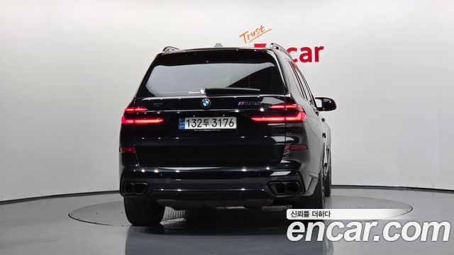 BMW X7 (G07) M60i xDrive M sport 6STR 2024 — фото 4